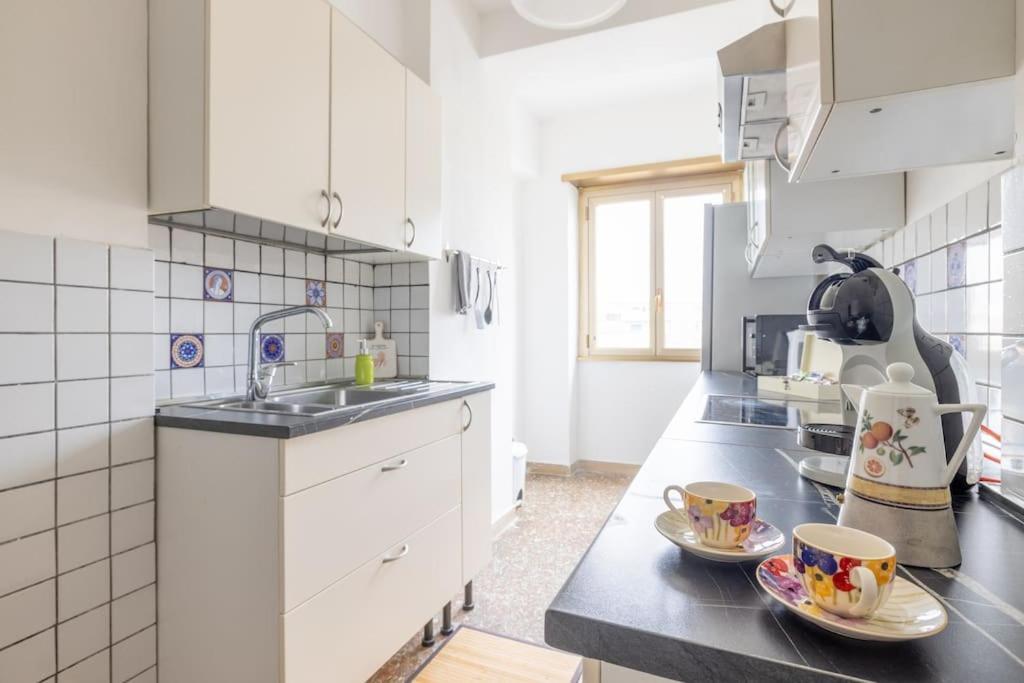 Ambra'S Bright Apartment روما المظهر الخارجي الصورة